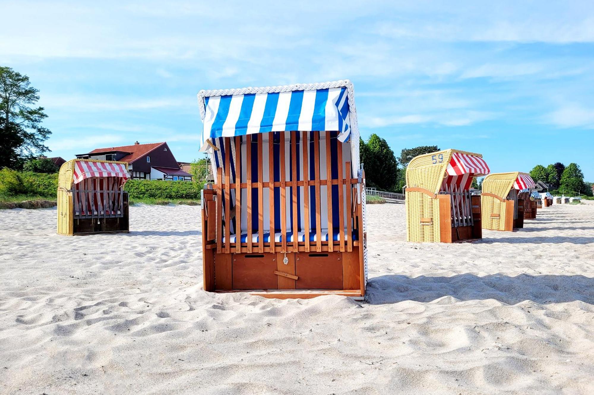 Hochwertige Ferienwohnung In Ruhiger Lage Mit Eigener Terrasse Und Parkplatz, Nur 7 Gehminuten Zum Strand Entfernt - Hoher Schlafkomfort Dank Boxspringbett Scharbeutz Esterno foto