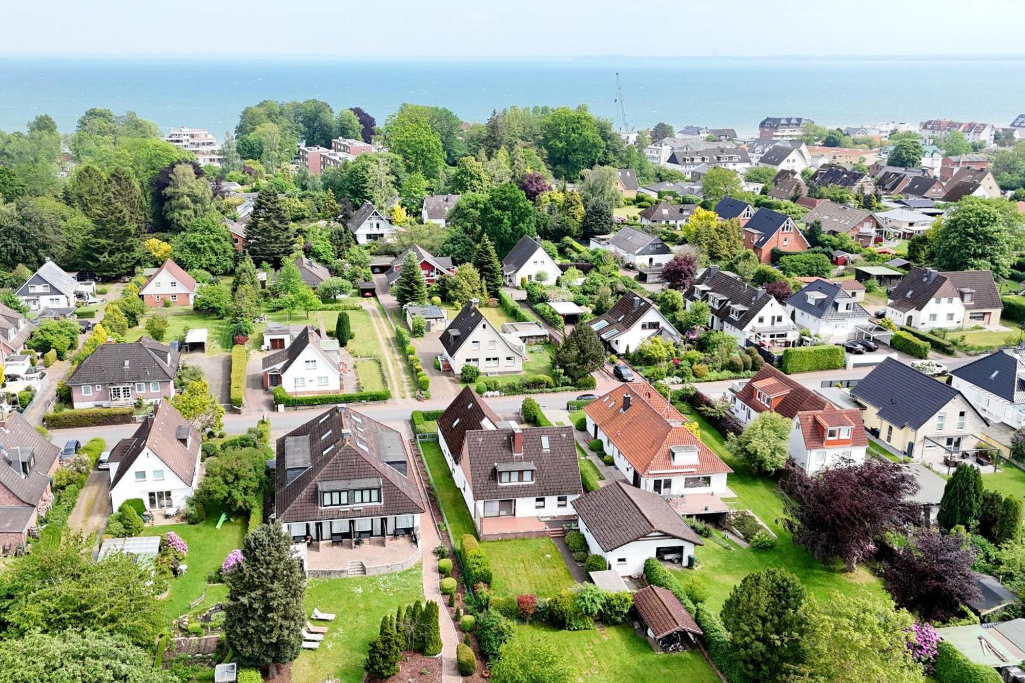 Hochwertige Ferienwohnung In Ruhiger Lage Mit Eigener Terrasse Und Parkplatz, Nur 7 Gehminuten Zum Strand Entfernt - Hoher Schlafkomfort Dank Boxspringbett Scharbeutz Esterno foto